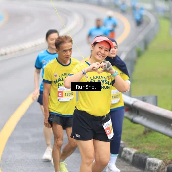 Runner Photo 7027606