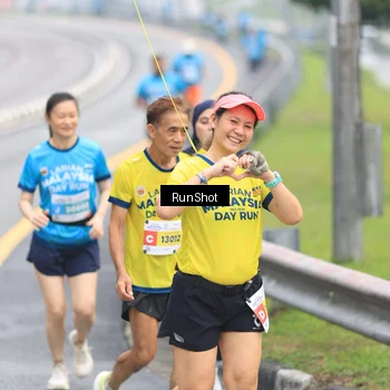Runner Photo 7027618