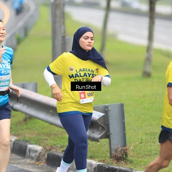 Runner Photo 7027625