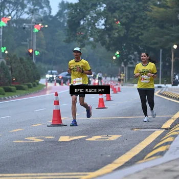 Runner Photo 7027642