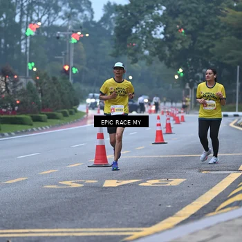 Runner Photo 7027649
