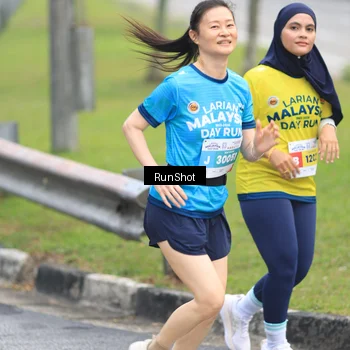 Runner Photo 7027652