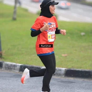 Runner Photo 7027656