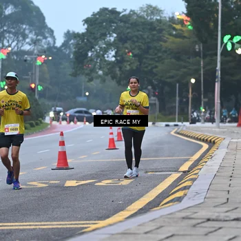 Runner Photo 7027660