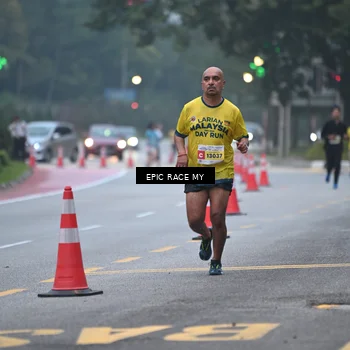 Runner Photo 7027670