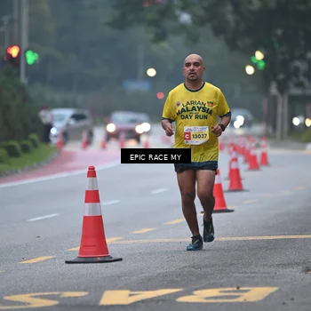 Runner Photo 7027677