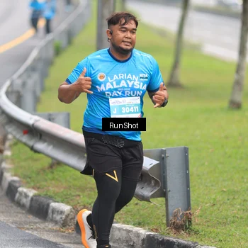 Runner Photo 7027678