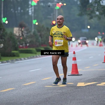 Runner Photo 7027691