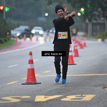 Runner Photo 7027704