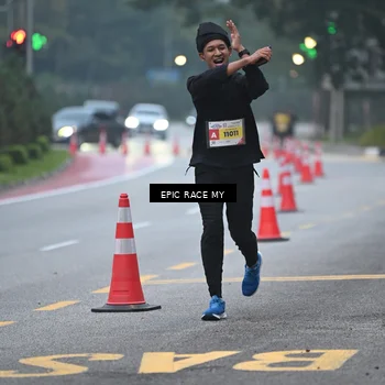 Runner Photo 7027713