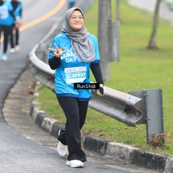 Runner Photo 7027734