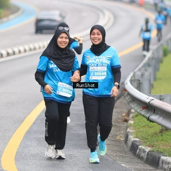 Runner Photo 7027738