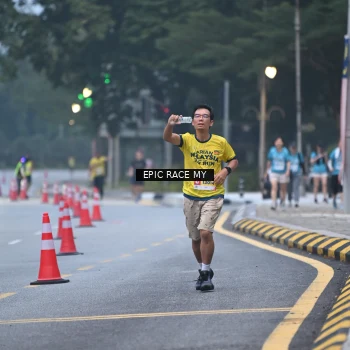 Runner Photo 7027739