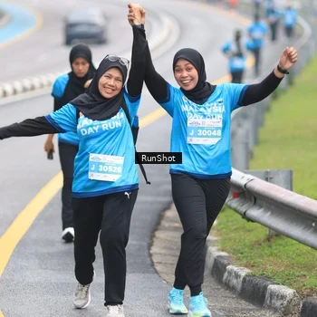 Runner Photo 7027742