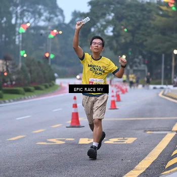 Runner Photo 7027758