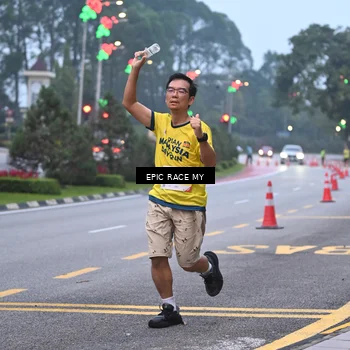 Runner Photo 7027770