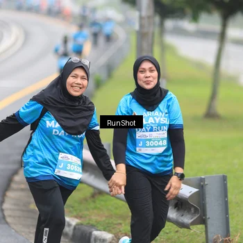 Runner Photo 7027772