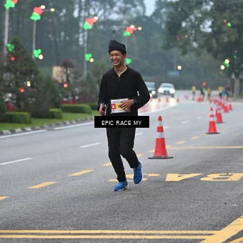 Runner Photo 7027773