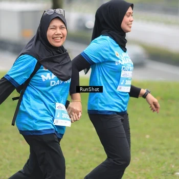 Runner Photo 7027793