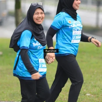 Runner Photo 7027795