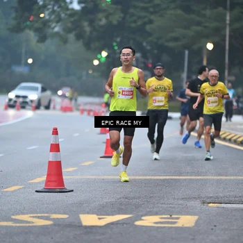 Runner Photo 7027799