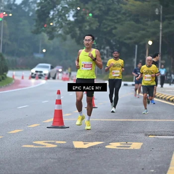 Runner Photo 7027811