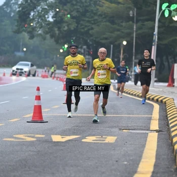 Runner Photo 7027827
