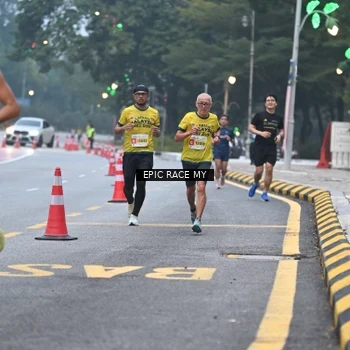 Runner Photo 7027829