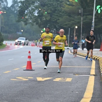 Runner Photo 7027833