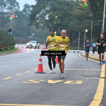 Runner Photo 7027842