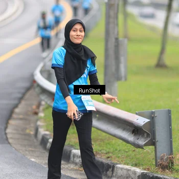 Runner Photo 7027853