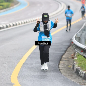 Runner Photo 7027862