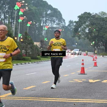 Runner Photo 7027863