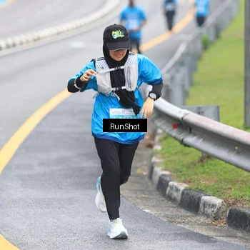 Runner Photo 7027864