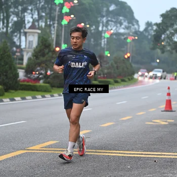 Runner Photo 7027869
