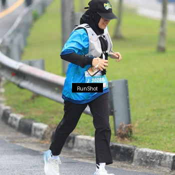 Runner Photo 7027879
