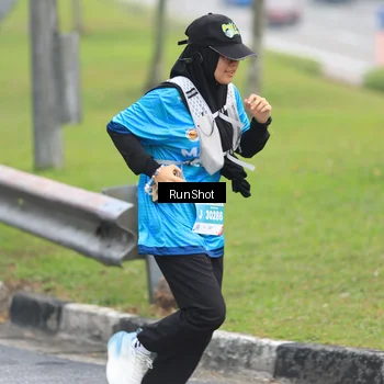 Runner Photo 7027882