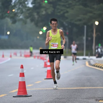 Runner Photo 7027883