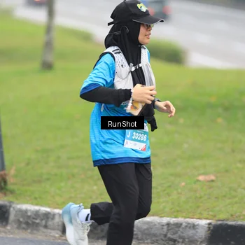 Runner Photo 7027888