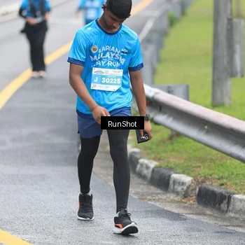 Runner Photo 7027910