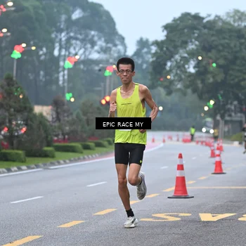 Runner Photo 7027915