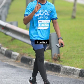 Runner Photo 7027918