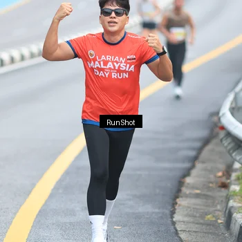Runner Photo 7027919