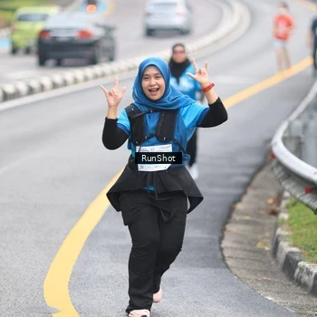 Runner Photo 7027950