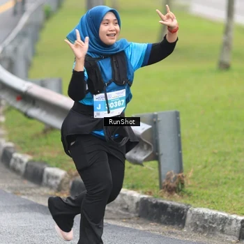 Runner Photo 7027956