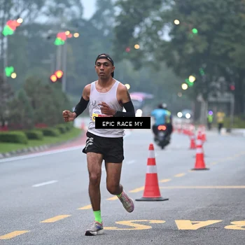 Runner Photo 7027957