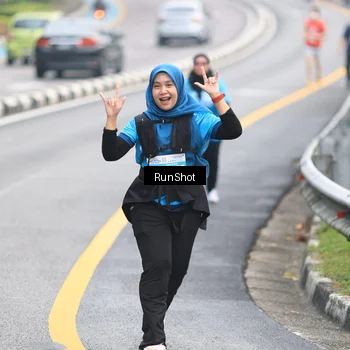 Runner Photo 7027973