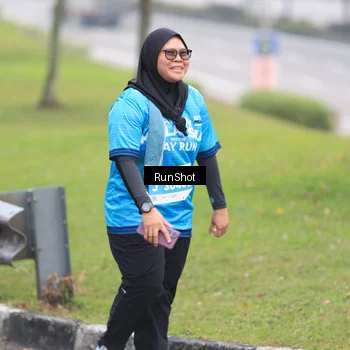 Runner Photo 7027978