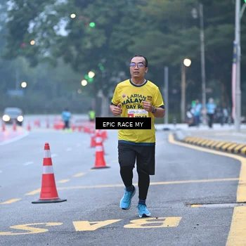 Runner Photo 7027984