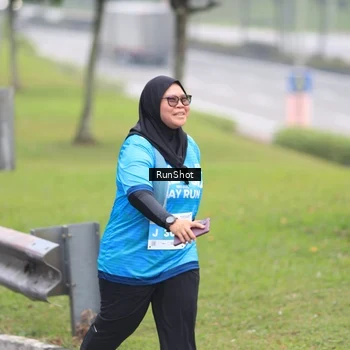 Runner Photo 7027987